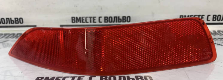 Отражатель заднего бампера левый  Вольво XC70 (08-) \\ VOLVO (Original) 30744511