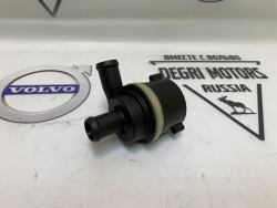 Насос парковочного отопителя VOLVO S60 II, S80 II, XC60, XC70 II \\ VOLVO (Original) 1319708