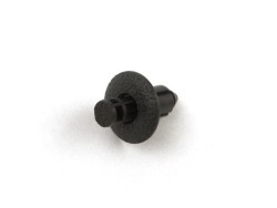 Клипса крепления бампера VOLVO S60, S40 II, V50, S80, V70 II, XC70, XC60, XC90 \\ VOLVO Original 3533394