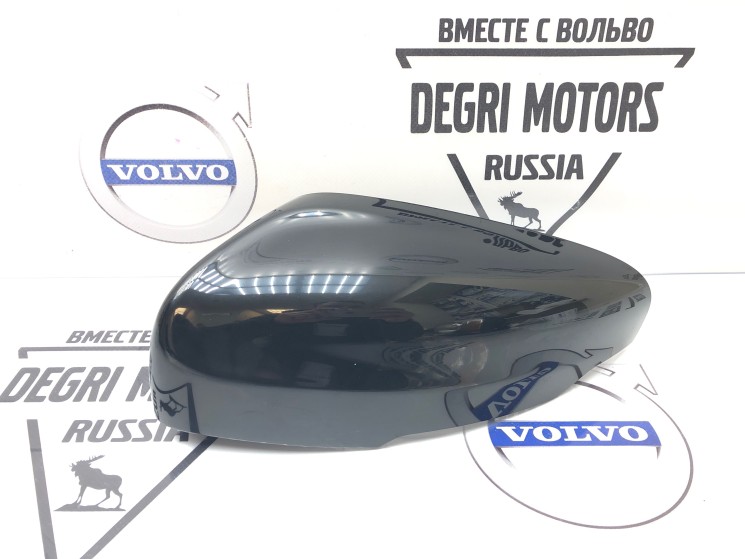 Крышка левого зеркала Вольво ХС60 \\ с 2014 года \\ VOLVO Original 39821914