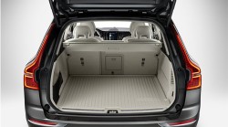 Коврик багажника бежевый VOLVO XC60 II \\ синтетический \\ VOLVO Original 31470729