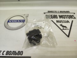 Втулка стабилизатора Freelander 2 \\ LAND ROVER LR034392